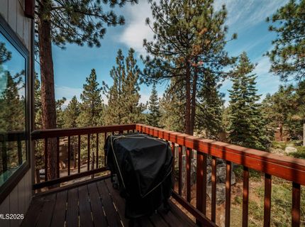 157 Holly Lane, Stateline, NV 89449 Photo