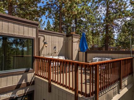 157 Holly Lane, Stateline, NV 89449 Photo
