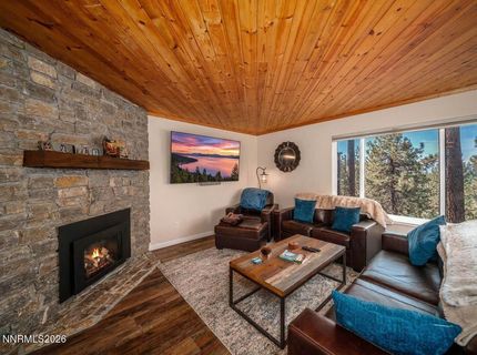 157 Holly Lane, Stateline, NV 89449 Photo