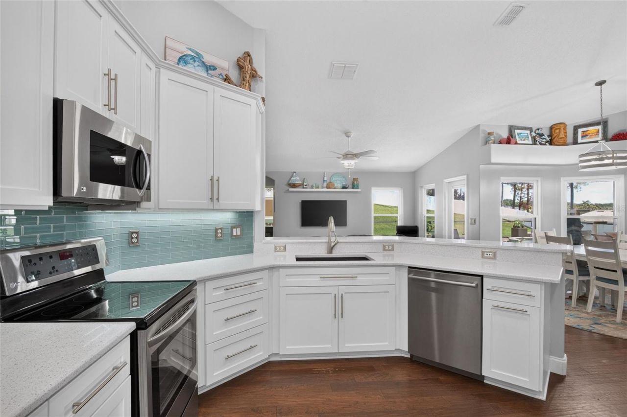 12902 Colonnade Circle, Clermont, FL 34711 Photo
