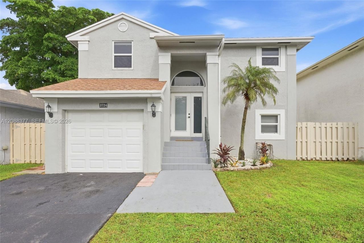 3724 NW 107th Ter, Sunrise, FL 33351 Photo