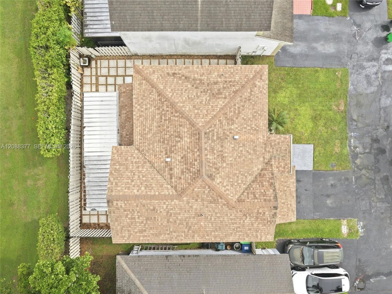 3724 NW 107th Ter, Sunrise, FL 33351 Photo