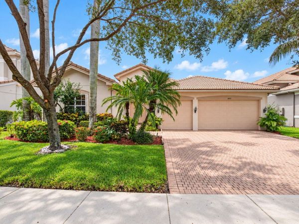 8855 Starhaven Cove, Boynton Beach, FL 33473