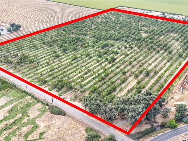 252 S Gurr, Merced, CA 95341