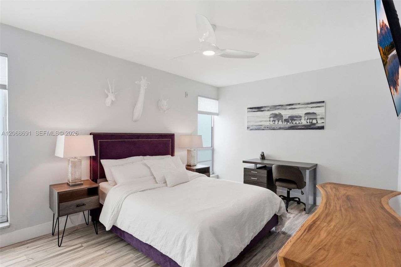 1700 SE 15th St, Unit 401, Fort Lauderdale, FL 33316 Photo