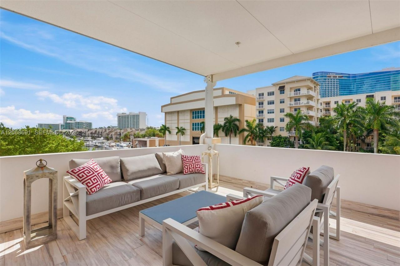 1700 SE 15th St, Unit 401, Fort Lauderdale, FL 33316 Photo