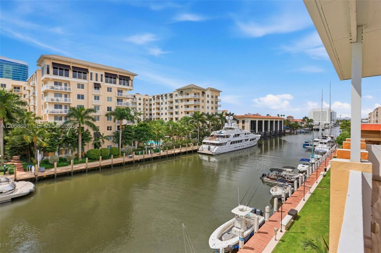 1700 SE 15th St, Unit 401, Fort Lauderdale, FL 33316 Photo