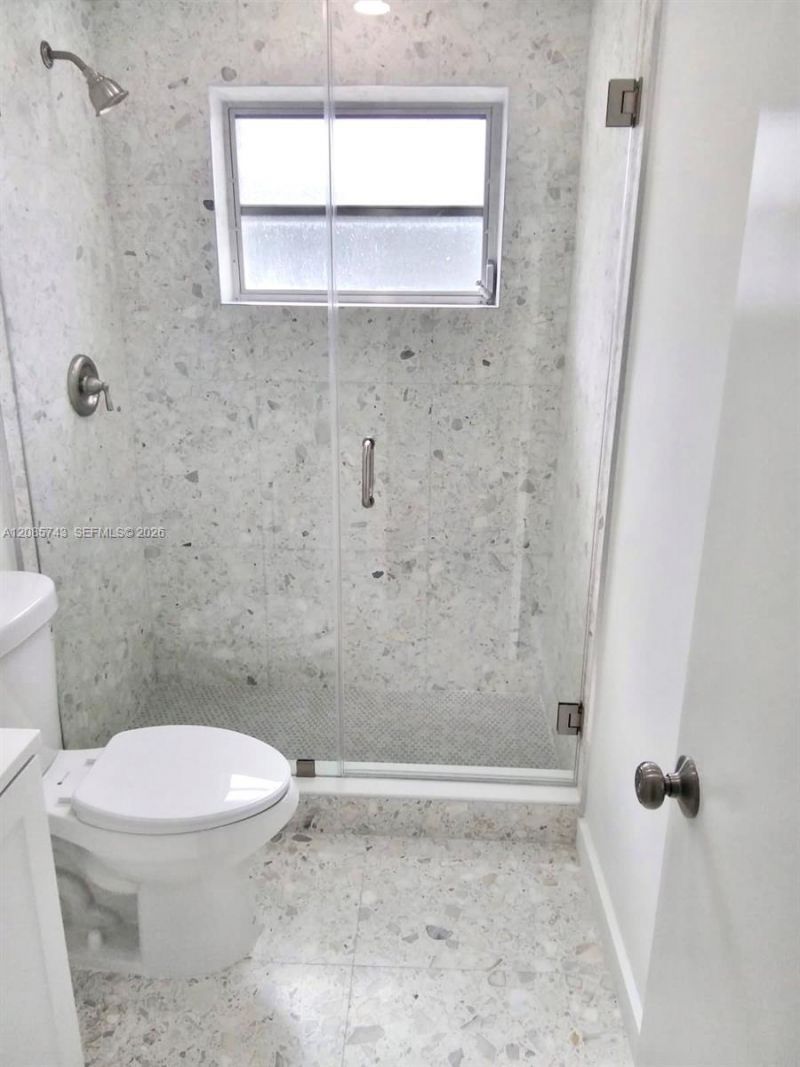 3304 SW 23rd St, Miami, FL 33145 Photo