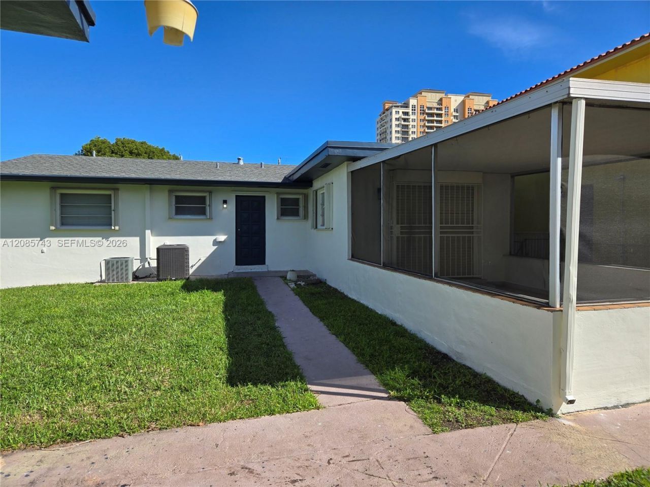 3304 SW 23rd St, Miami, FL 33145 Photo