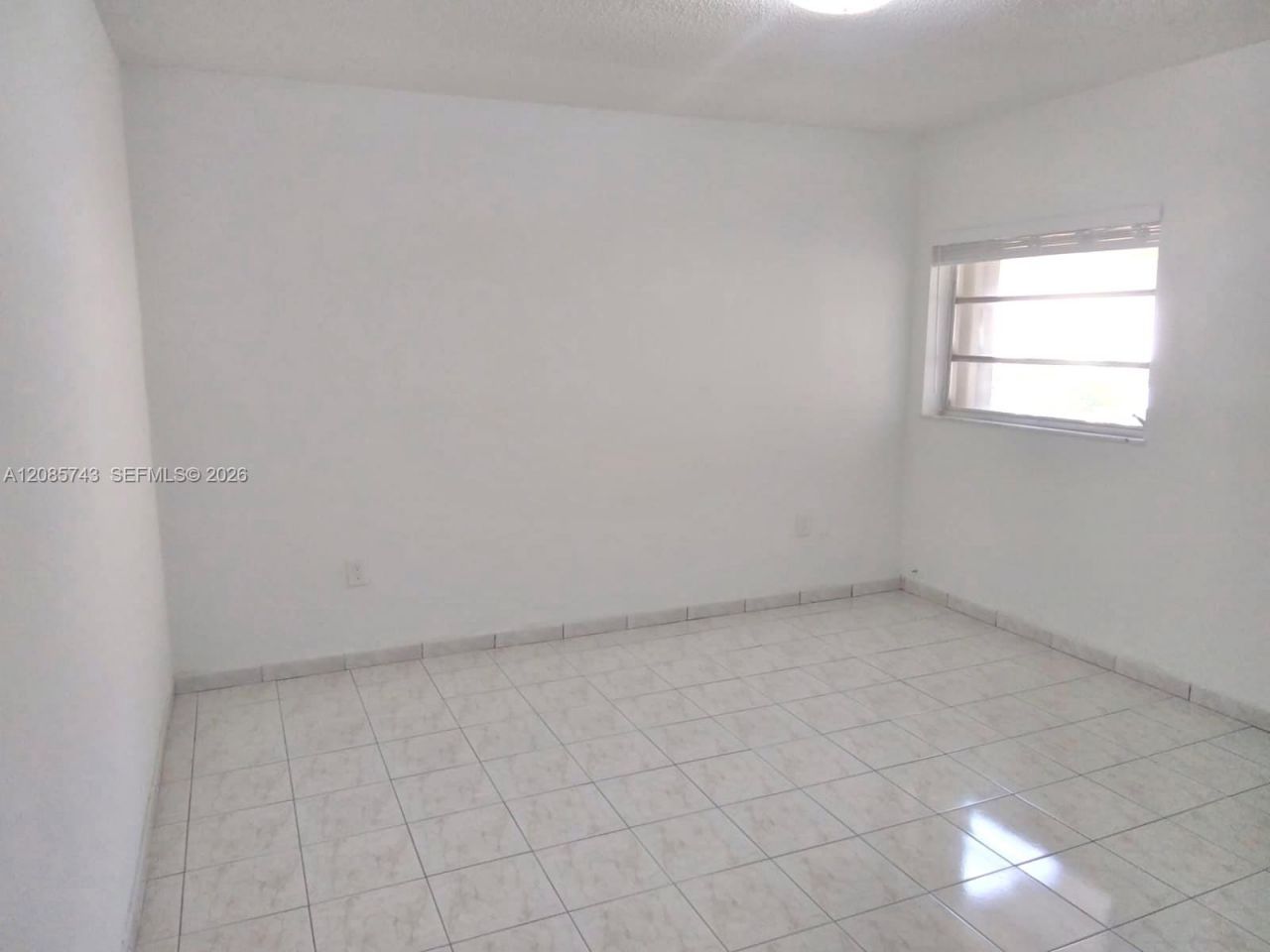 3304 SW 23rd St, Miami, FL 33145 Photo