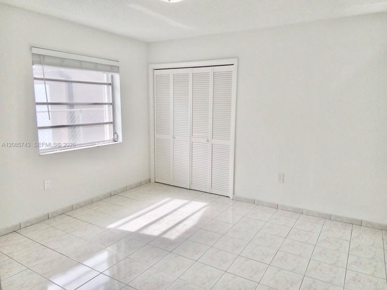 3304 SW 23rd St, Miami, FL 33145 Photo