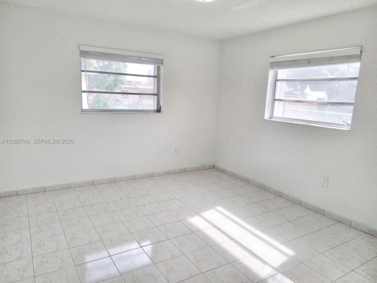 3304 SW 23rd St, Miami, FL 33145 Photo