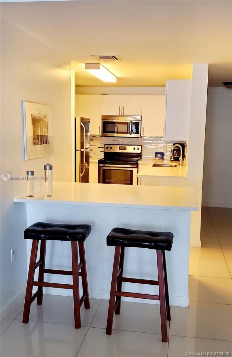 185 SE 14th Ter, Unit 1203, Miami, FL 33131 Photo