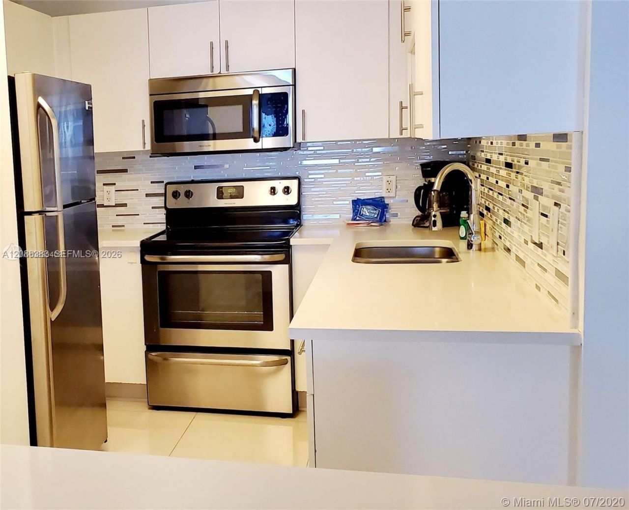185 SE 14th Ter, Unit 1203, Miami, FL 33131 Photo