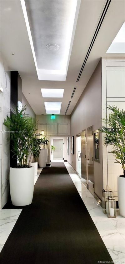 185 SE 14th Ter, Unit 1203, Miami, FL 33131 Photo