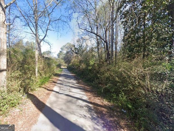 33 E Woodard Road, Hogansville, GA 30230