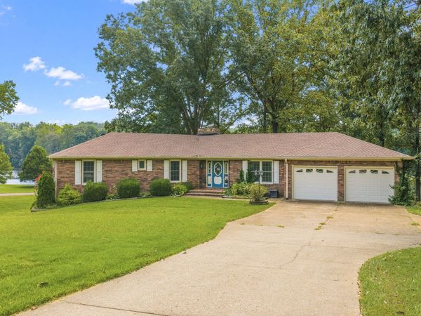 663 Asbury Rd , Camden, TN 38320