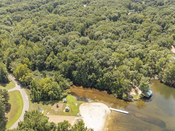 307 Oak Drive , Unit 307, Saulsbury, TN 38067