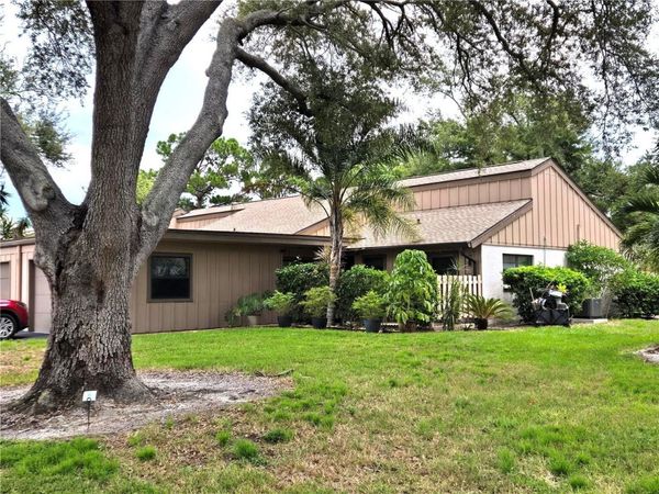 5699 WESTWIND LN , SARASOTA, FL 34231