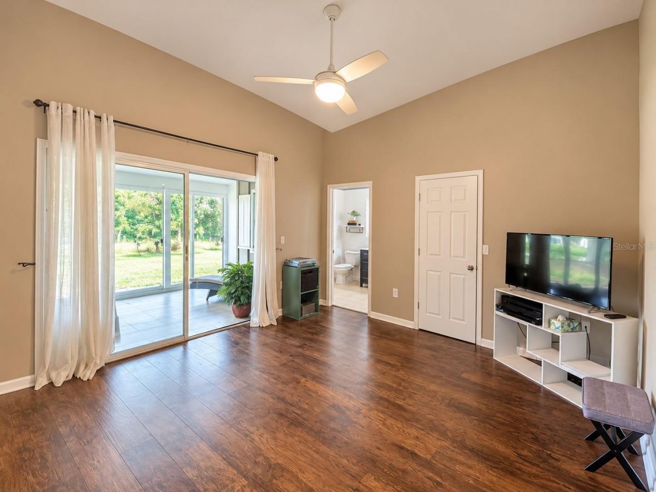 5699 Westwind Ln, Sarasota, FL 34231 Photo
