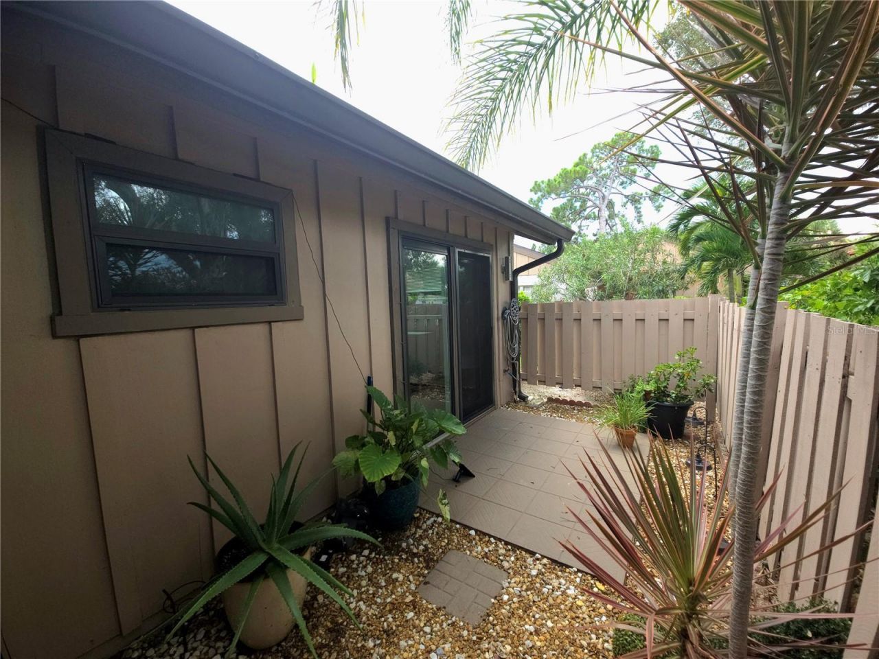 5699 Westwind Ln, Sarasota, FL 34231 Photo