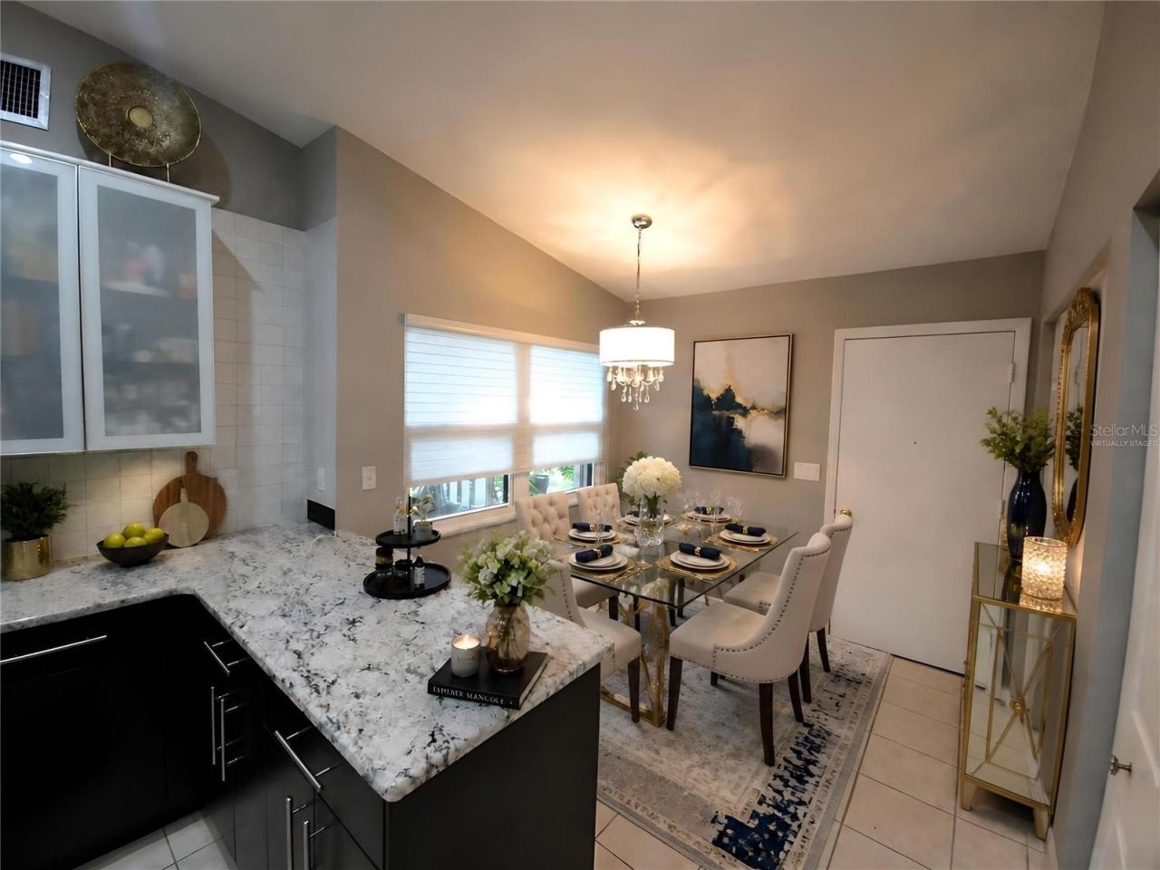 5699 Westwind Ln, Sarasota, FL 34231 Photo