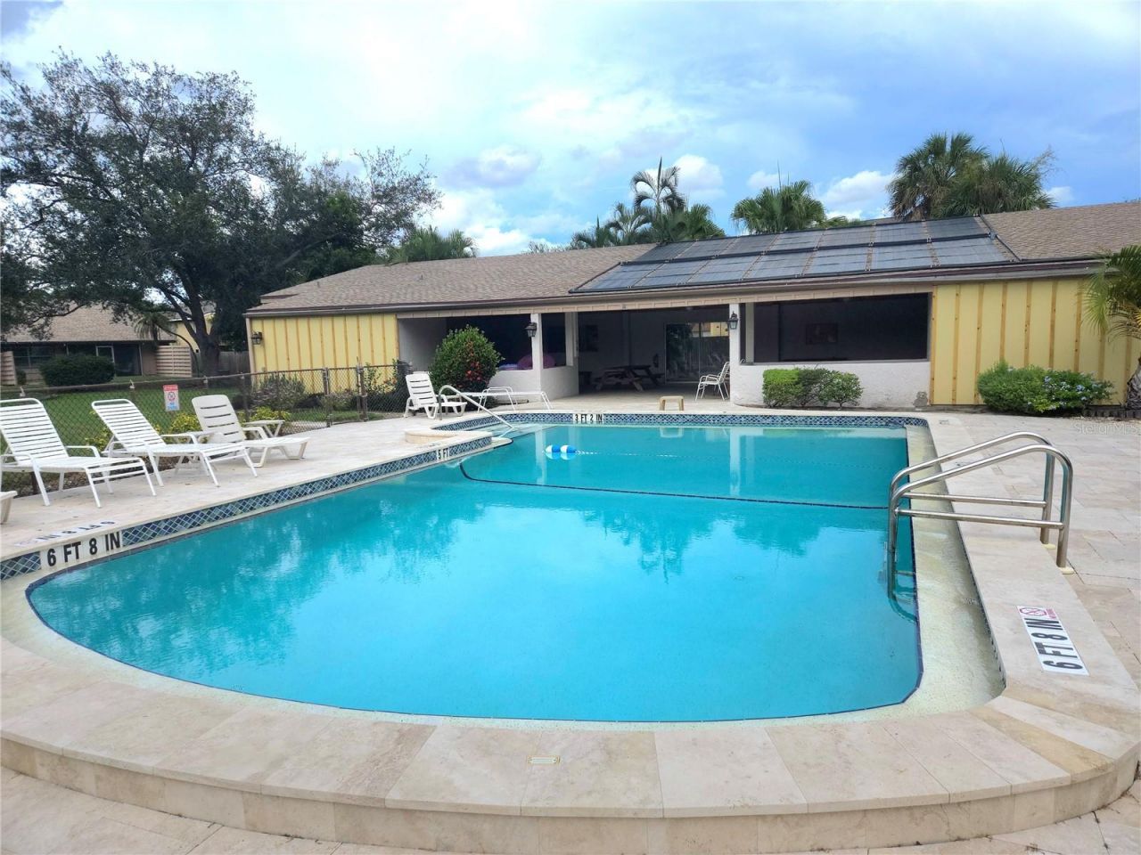 5699 Westwind Ln, Sarasota, FL 34231 Photo