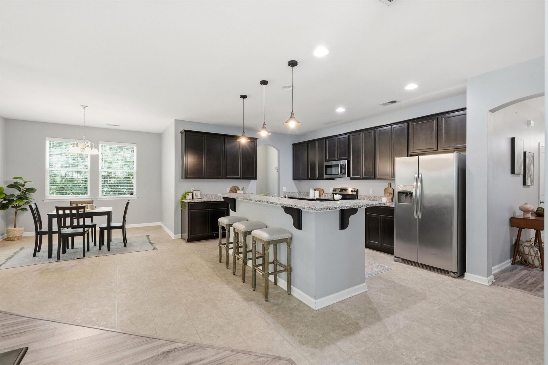 334 Bay Village Lane Photo 8