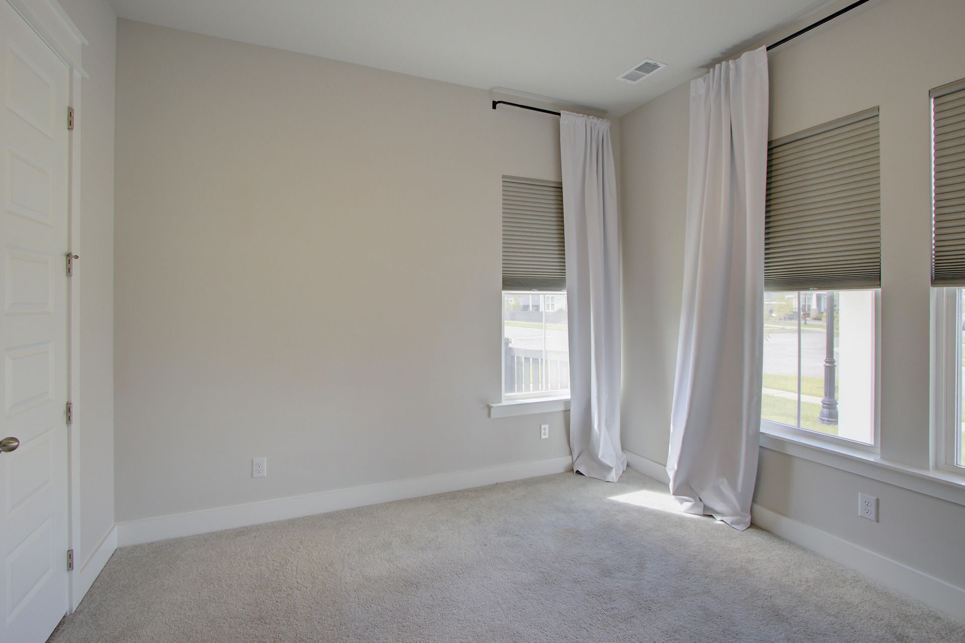 238 Witherspoon Street Photo 16