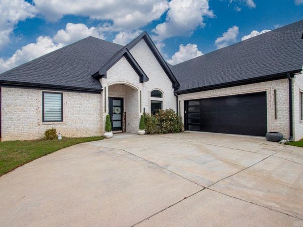 5204 Castaway Bay Drive , Alexander, AR 72002