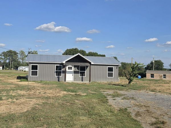 102 Hill Street, Fyffe, AL 35971