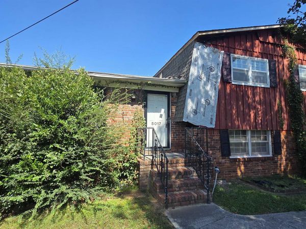 5017 Wayne Court NW, Huntsville, AL 35810