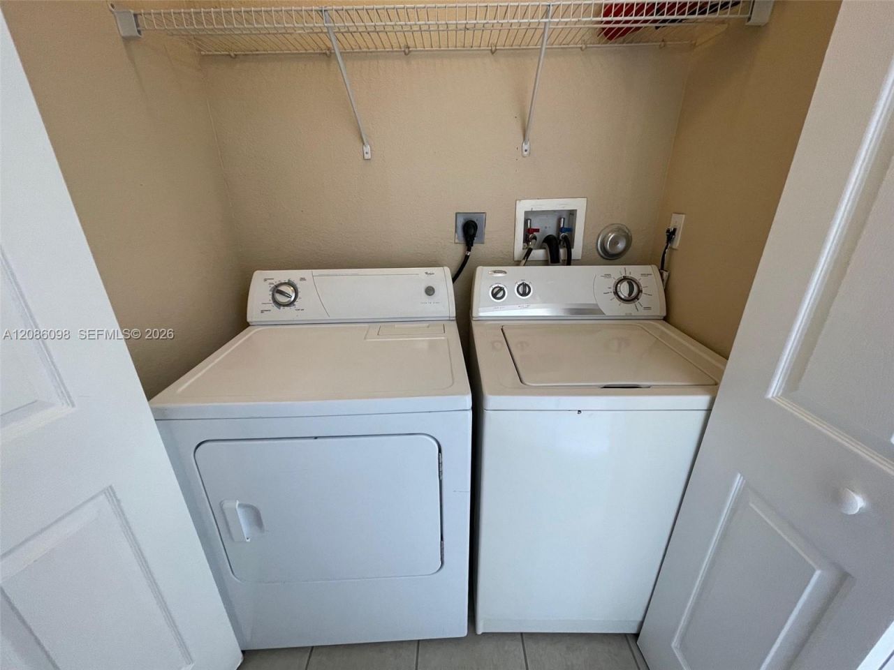 992 NE 41st Pl, Homestead, FL 33033 Photo
