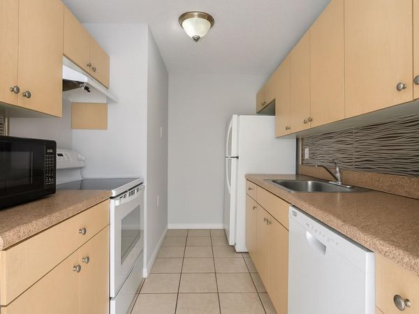 1127 Lake Terry Drive, Unit I, West Palm Beach, FL 33411