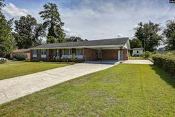 1900 Dominion Drive  photo 4