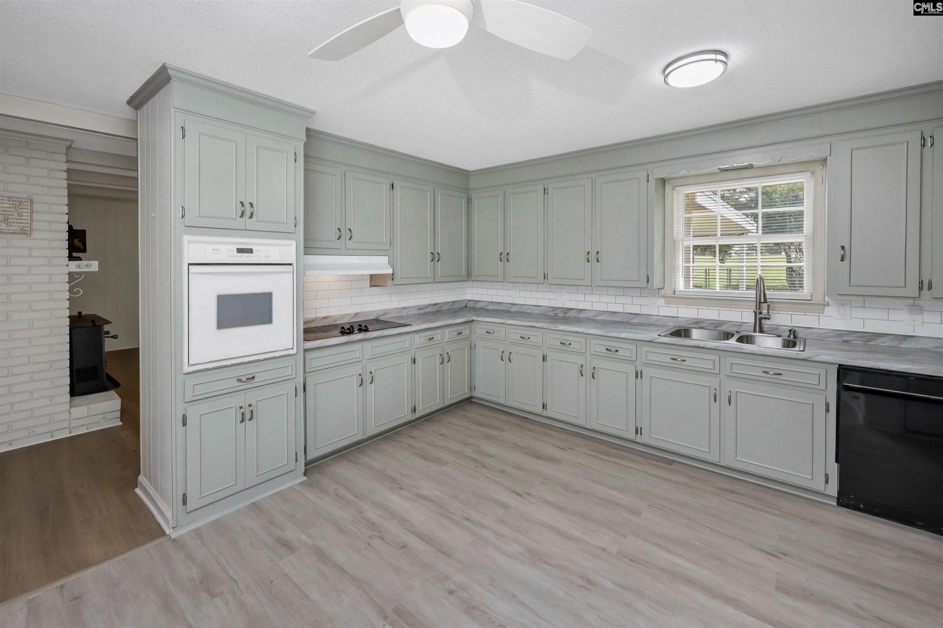 1900 Dominion Drive  Photo 33