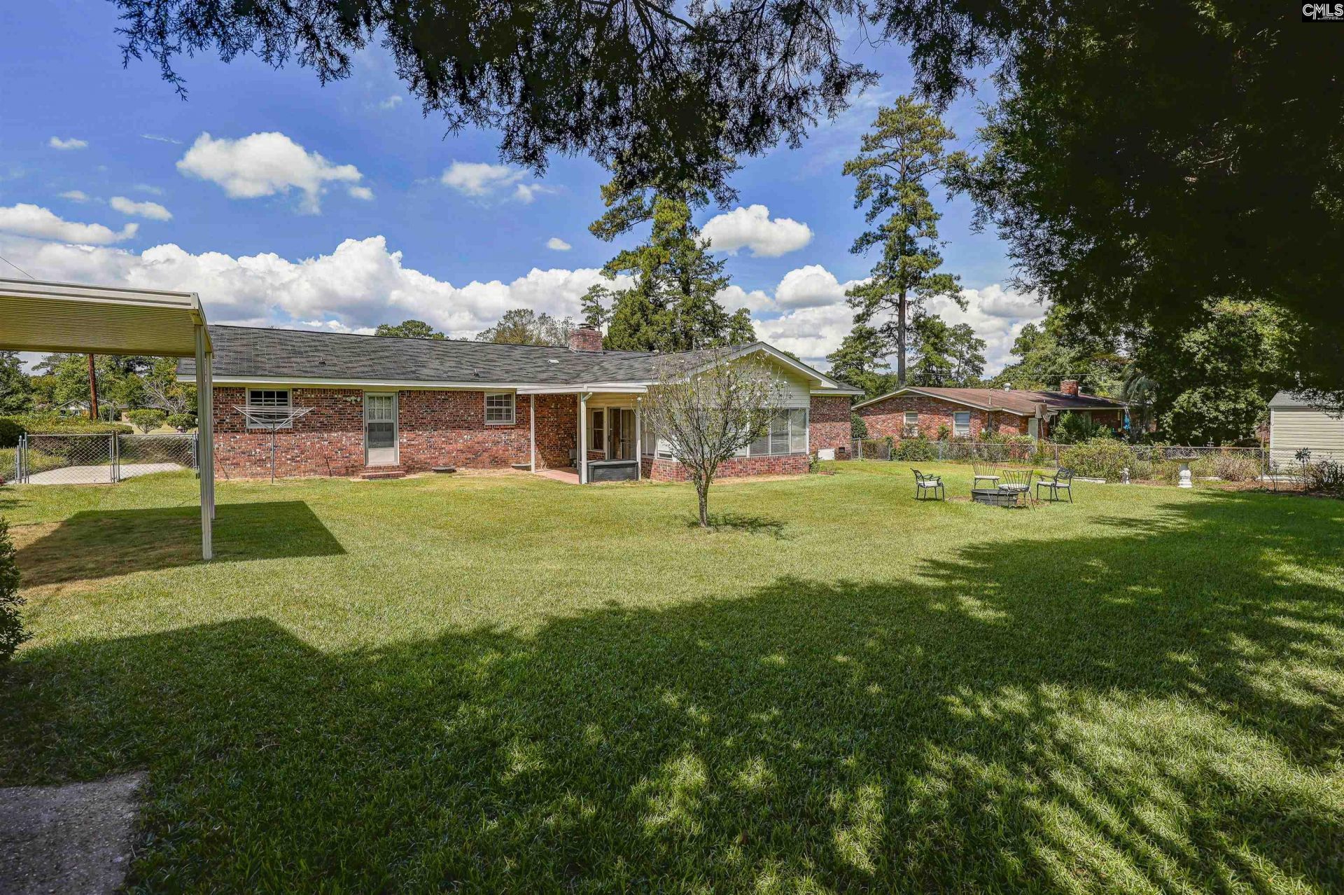 1900 Dominion Drive  Photo 7