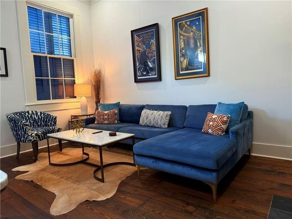 3421 BURGUNDY Street, New Orleans, LA 70117