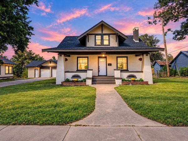 125 W 15th Street , Pawhuska, OK 74056