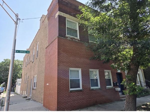 2333 W Ohio Street , Chicago, IL 60612