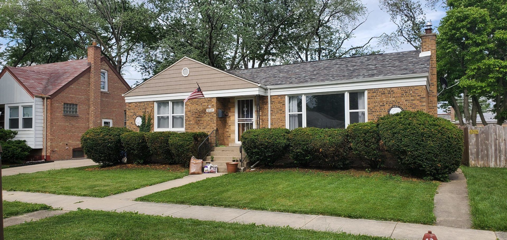 12127 Artesian Avenue, Blue Island, IL 60406 Main Photo