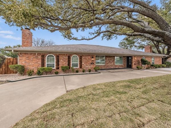 4904 Arborlawn Drive , Fort Worth, TX 76109