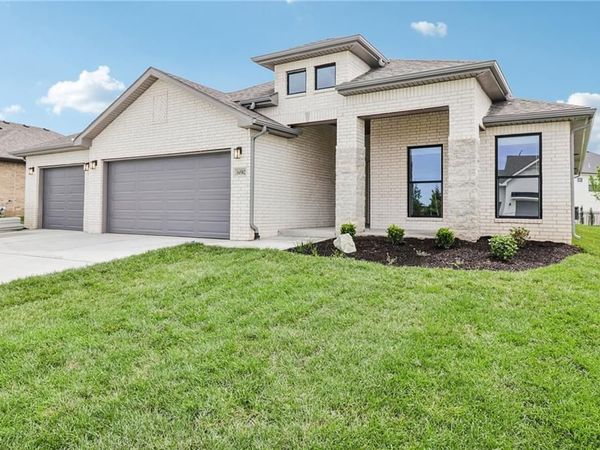 19045 W 170th Place, Olathe, KS 66062