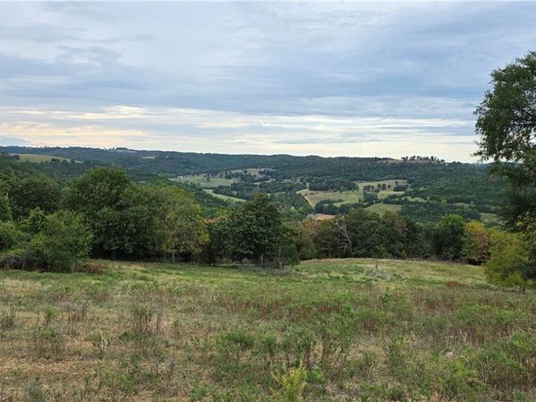 7971 Hopewell Road , Harrison, AR 72601