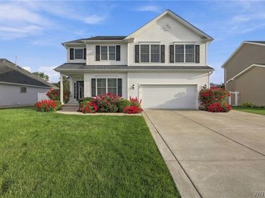 22 Americo Court , Lancaster, NY 14086