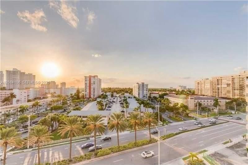 3140 S Ocean Dr, Unit 1703, Hallandale Beach, FL 33009 Photo
