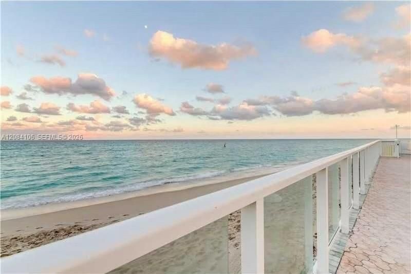 3140 S Ocean Dr, Unit 1703, Hallandale Beach, FL 33009 Photo
