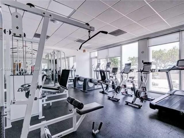 3140 S Ocean Dr, Unit 1703, Hallandale Beach, FL 33009 Photo