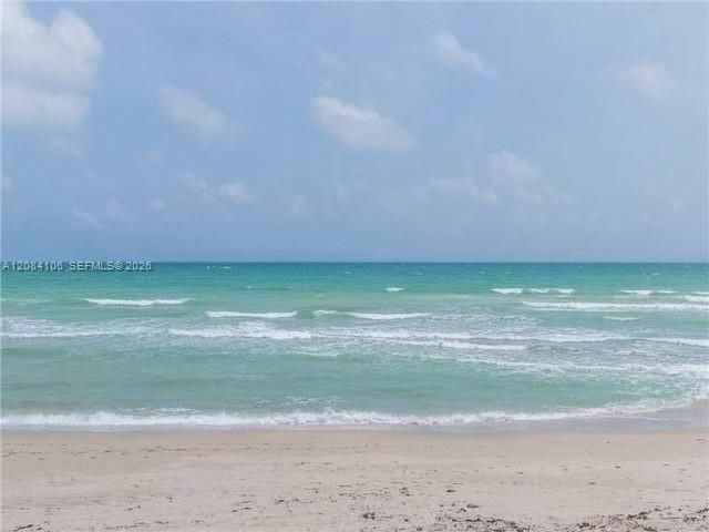 3140 S Ocean Dr, Unit 1703, Hallandale Beach, FL 33009 Photo