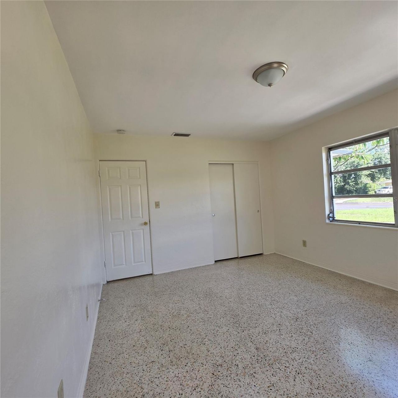 4014 22nd Avenue N, Saint Petersburg, FL 33713 Photo